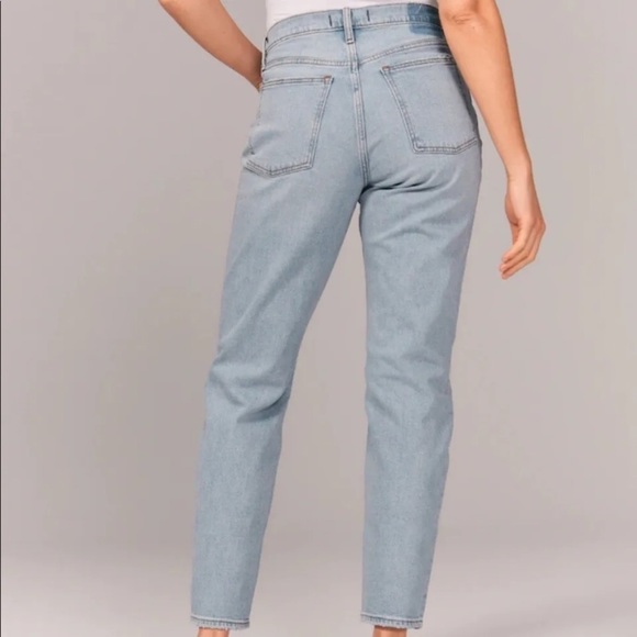 Abercrombie & Fitch The Mom Fit Jeans High Rise Two Tone Distressed 31 / 12 R - Picture 2 of 12